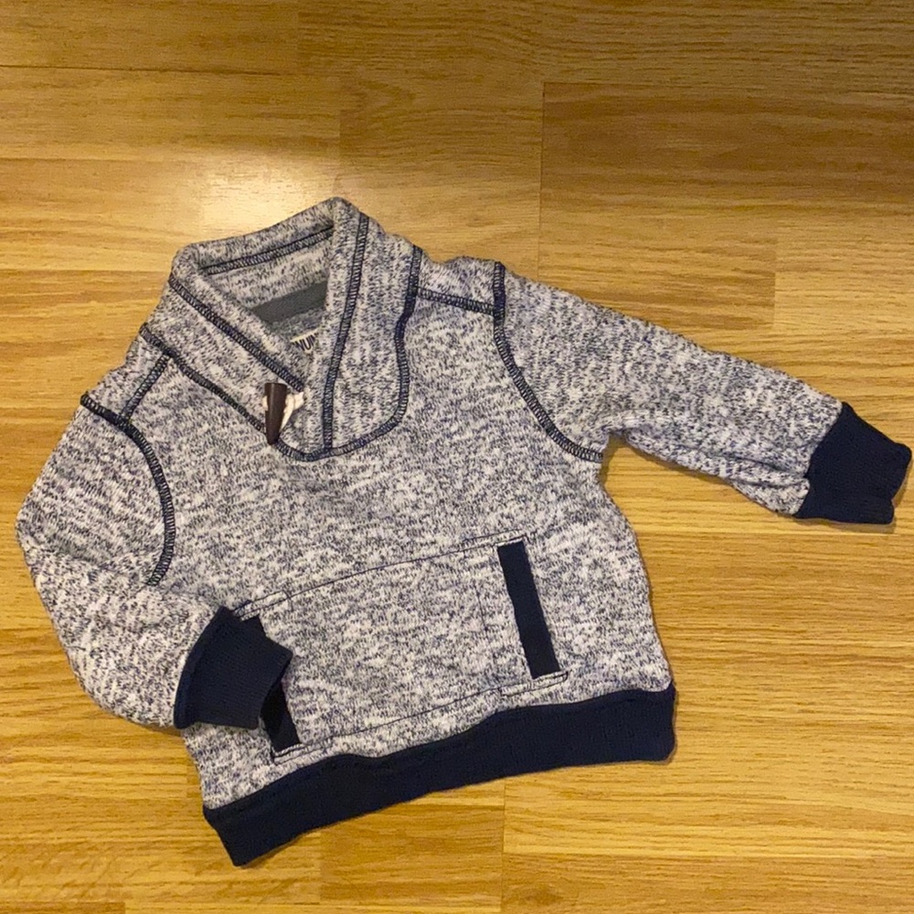 Oshkosh Gray Sweater w/ perfect details